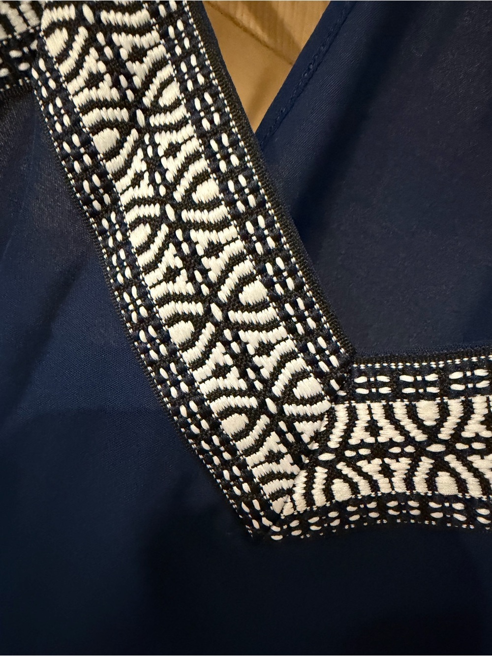 Embroidered V-Neck Spaghetti Strap Tank Top - Picture 4 of 4